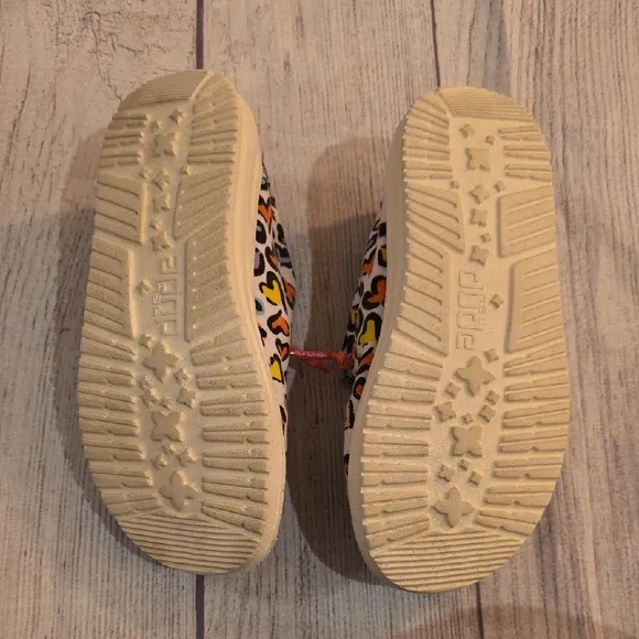 Colorful Heart Pattern Kids Shoes
