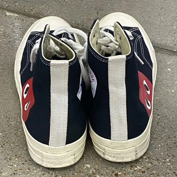 Commes de Garçons High Top Chucks • M10 / W12