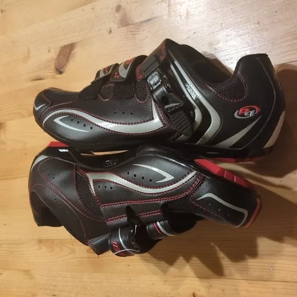 Conquer the Trails with Specialized Comp MTB Cycling Shoes- Enhanced Performance