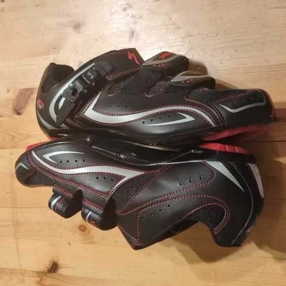Conquer the Trails with Specialized Comp MTB Cycling Shoes- Enhanced Performance