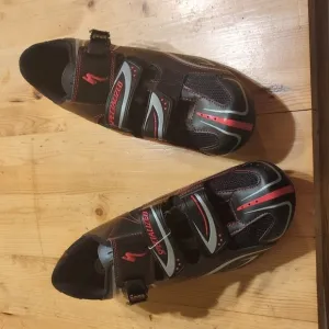Conquer the Trails with Specialized Comp MTB Cycling Shoes- Enhanced Performance