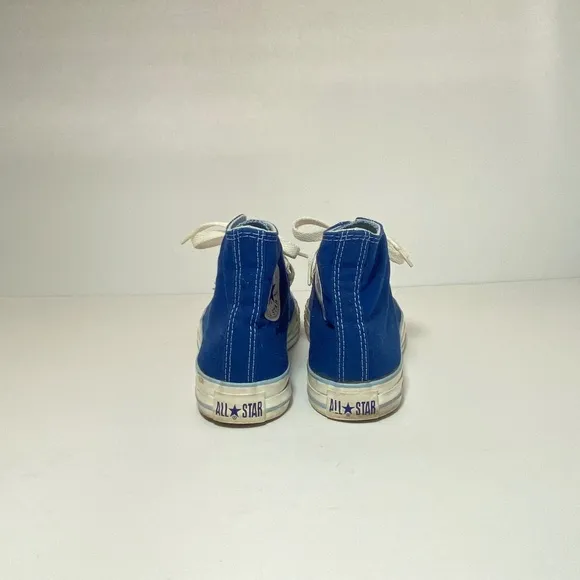 Converse High Top Blue / Daisies Size: M3/W5 Unisex