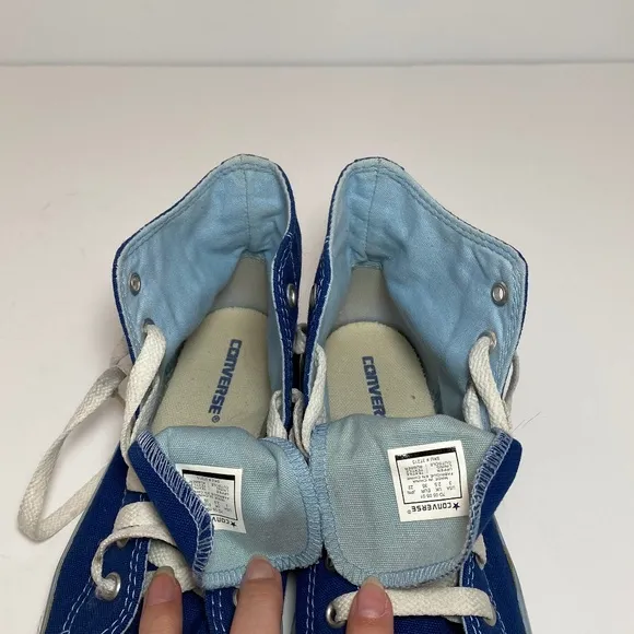 Converse High Top Blue / Daisies Size: M3/W5 Unisex