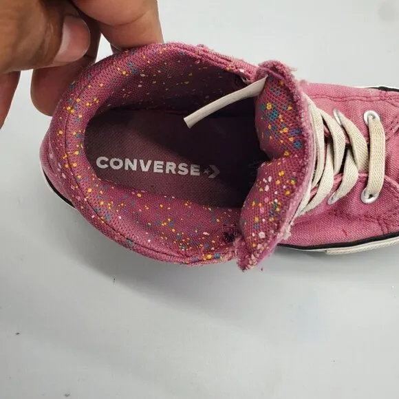 Converse High Top Chuck Taylor Burgundy Size 1 Youth Shoes