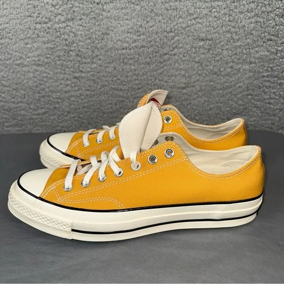 Converse Shoes Mens 10.5 Yellow Chuck 70 OX Low Top Sneakers