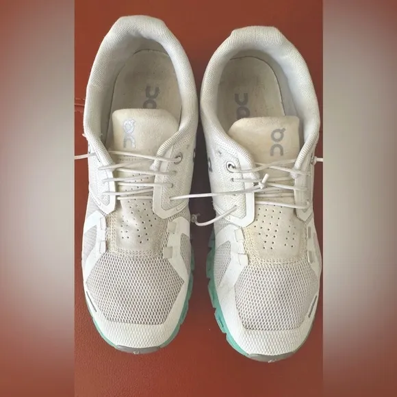 COPY - Cloud 5 on running UNDYED  Swiss Engineering Sneakers