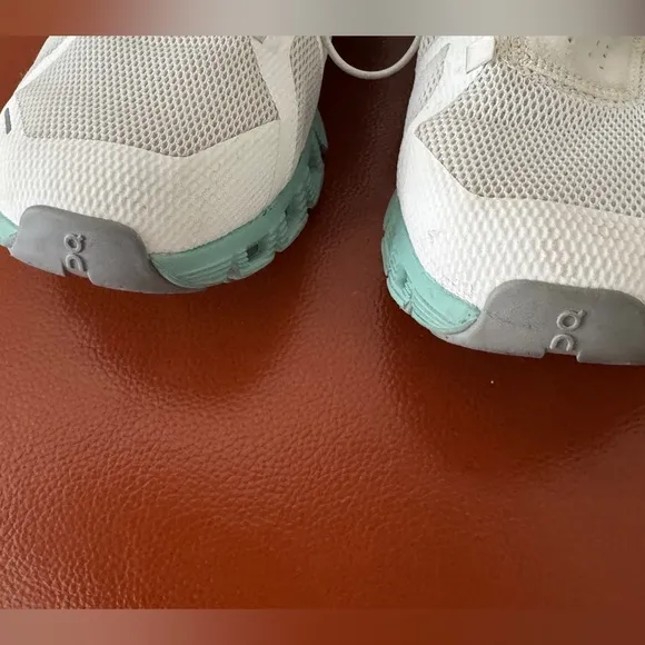 COPY - Cloud 5 on running UNDYED  Swiss Engineering Sneakers