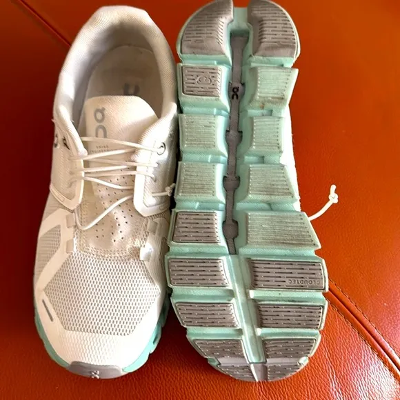 COPY - Cloud 5 on running UNDYED  Swiss Engineering Sneakers