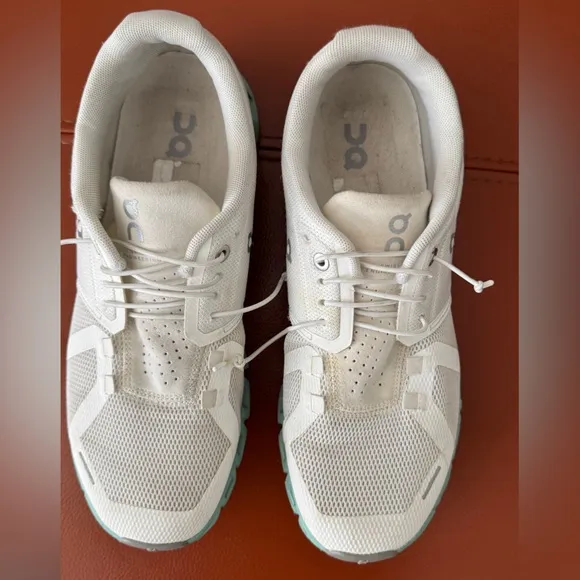 COPY - Cloud 5 on running UNDYED  Swiss Engineering Sneakers