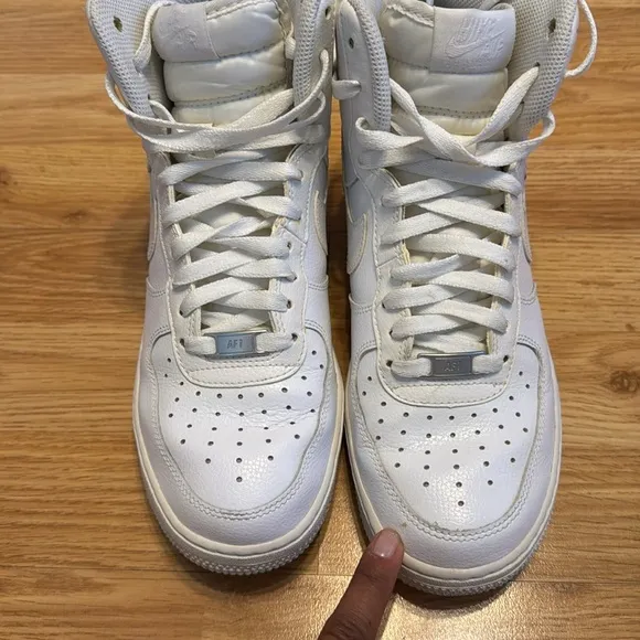 COPY - Nike Hi-AF1 - EUR 41 (Men’s size 8 / Women’s Size 10)