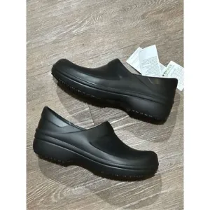 Crocs dual comfort Neria pro II clog black sz 10 nwt slip resistant
