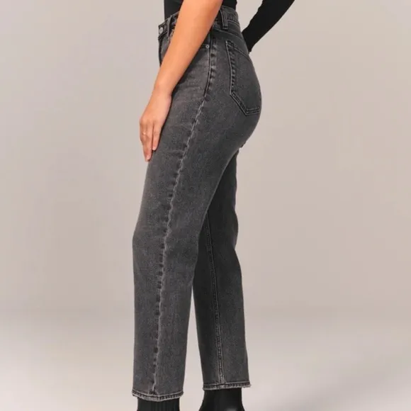 Curve Love Ultra High Rise Ankle Straight Jeans “25 Regular”