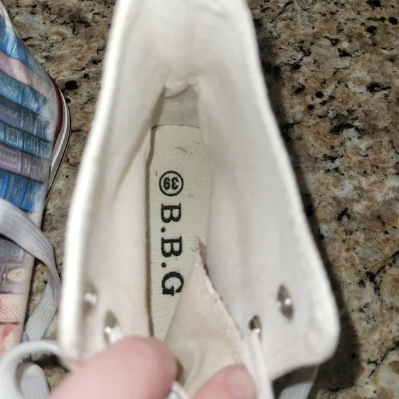 Custom Walking Literature high top sneakers. Size 39