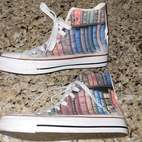 Custom Walking Literature high top sneakers. Size 39