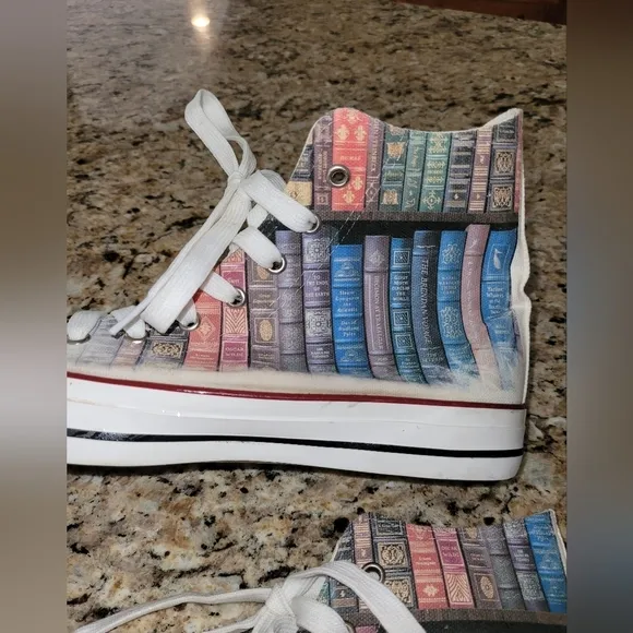Custom Walking Literature high top sneakers. Size 39