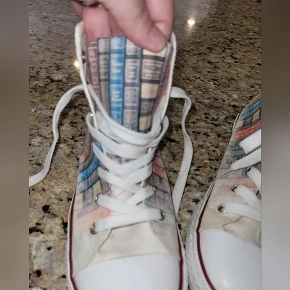 Custom Walking Literature high top sneakers. Size 39