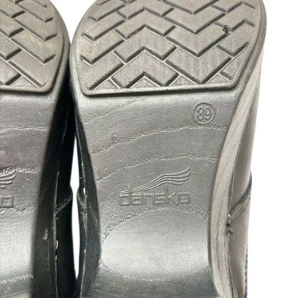 Dansko Black Leather Clogs Mules EU 39 US 8.5 / 9 Professionally Comfort Shoes