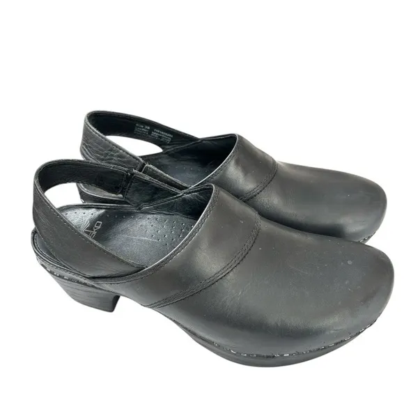 Dansko Black Leather Clogs Mules EU 39 US 8.5 / 9 Professionally Comfort Shoes