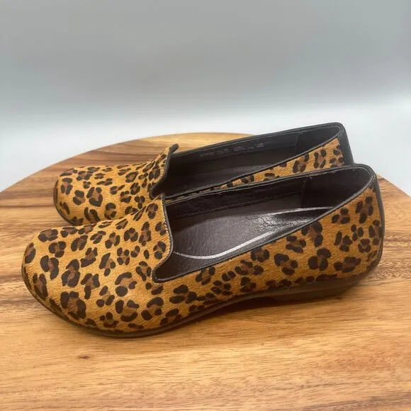 Dansko Olivia Loafers Womens 7.5 / 38 Animal Print Calf Hair Flats Comfort Shoes