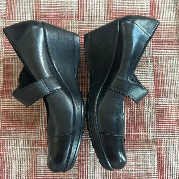 Dansko Women's Black Wedge Shoes