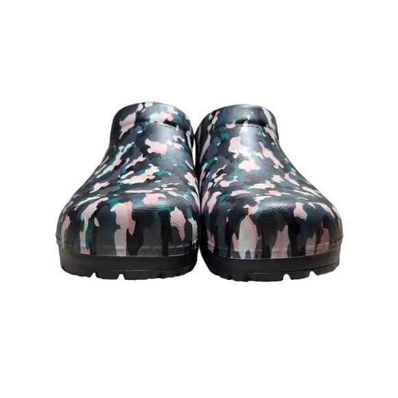 Dansko Womens Size 39 EU 8.5-9 US Kane Molded Camo Clogs 902