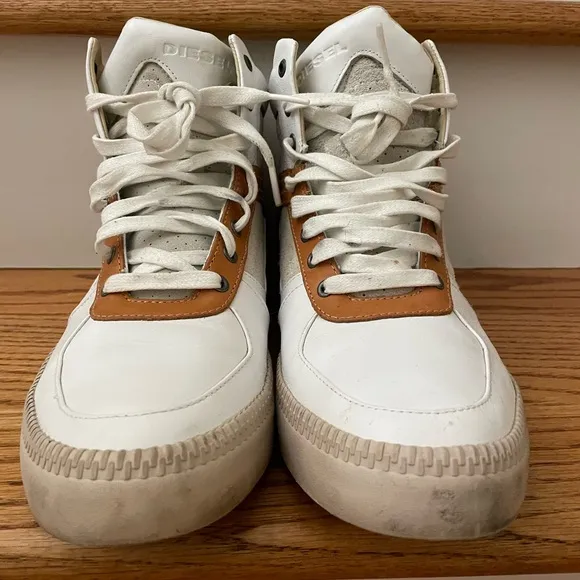 Diesel White and Tan High-Top Tennis Shoes Sneakers