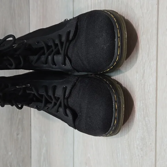 Dr.Martens Womens Combs Y High Top Moto Boots shoes sz 7