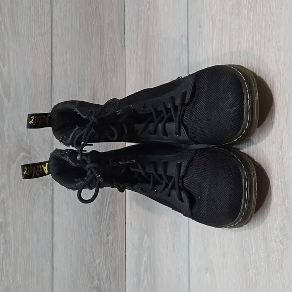 Dr.Martens Womens Combs Y High Top Moto Boots shoes sz 7