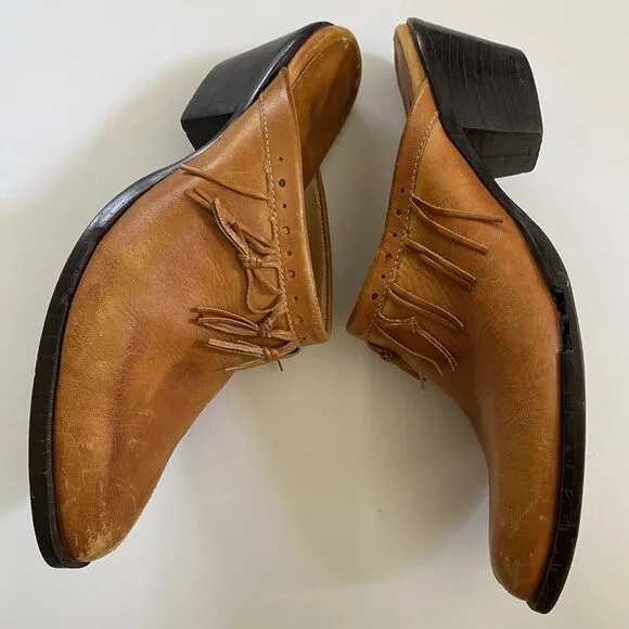Durango Slid On Leather Heeled Shoes Women’s 7 Light Brown Boho Western Fringe