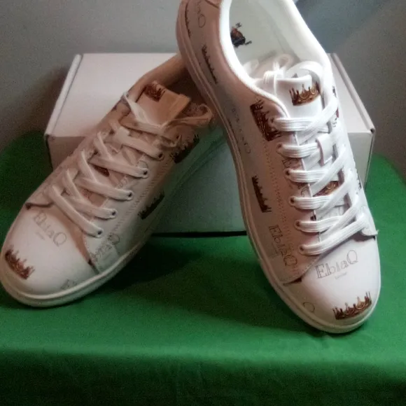 EbiaQ Tennis Shoes