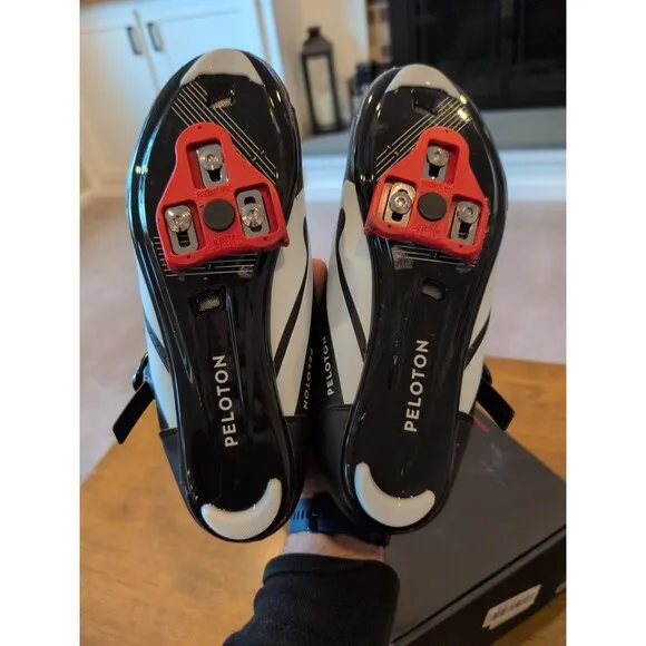 EUC Peloton cycling shoes with look delta cleats and box EU 44 US men's 10.5