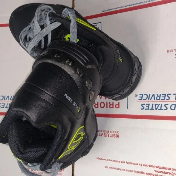Five Ten Impact Sam Hill Cycling Shoe - Men's Shoe Sz 7.5