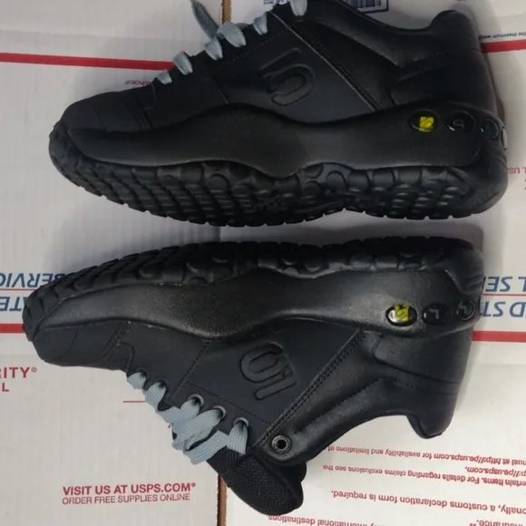 Five Ten Impact Sam Hill Cycling Shoe - Men's Shoe Sz 7.5
