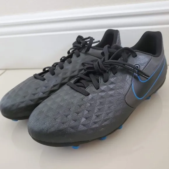 Football shoes Nike Tiempo Legend 8 Academy FG / M