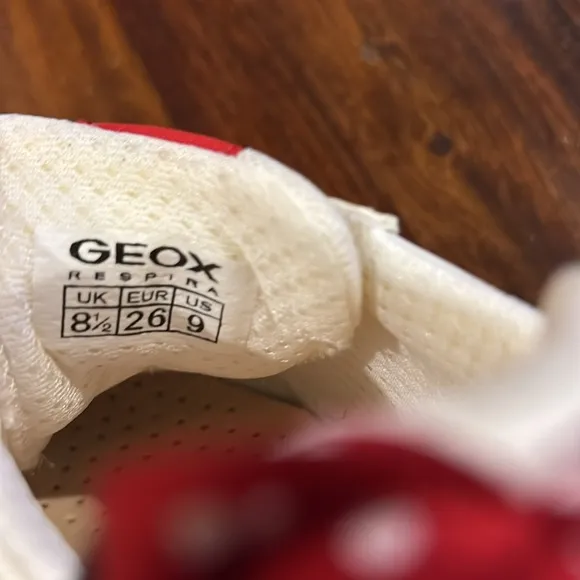 Geox 9T US Minnie Mouse Bow Tennis Shoes