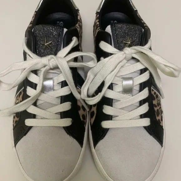 Geox Respira embellished tennis shoes NWOT