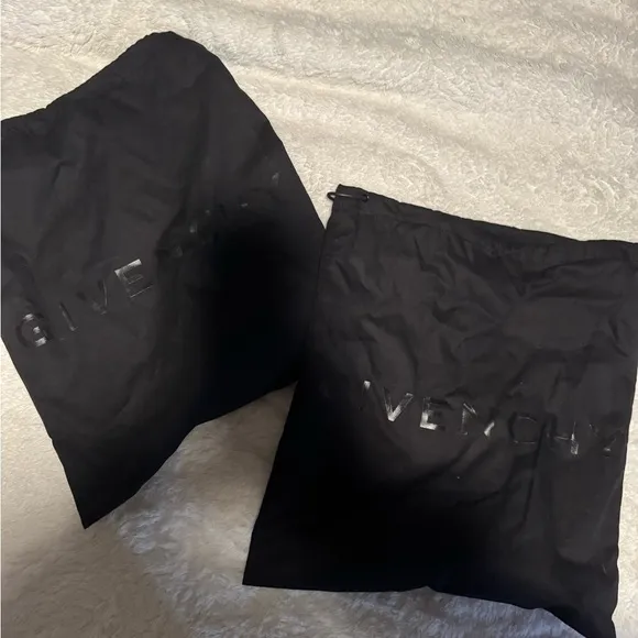 Givenchy city low sneakers shoes size 39