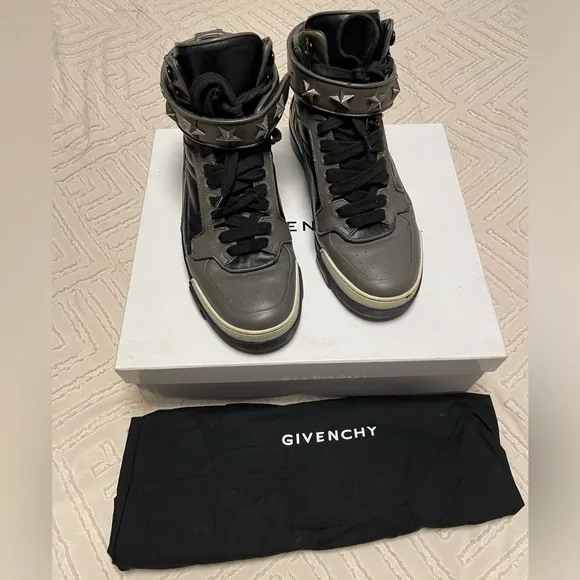 Givenchy Men's Tyson High-Top Sneakers - Black and Grey