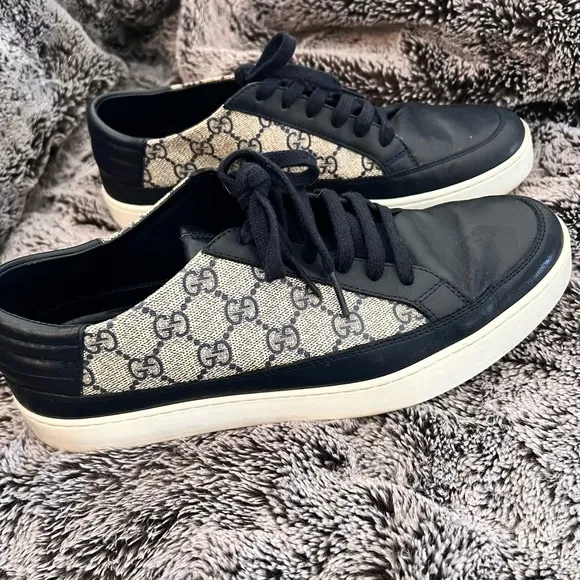 Gucci men’s low top trainers size 38 US 9.5