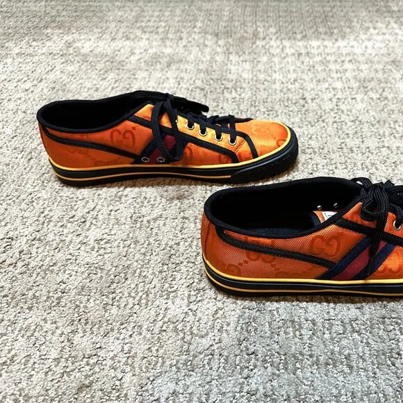 Gucci - Old Style Tennis Shoes - Size 9 (Italy) - Excellent Condition