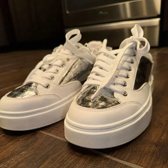 Guess Wgerics2 Women's Tennis Shoes Nwt sz 9.5