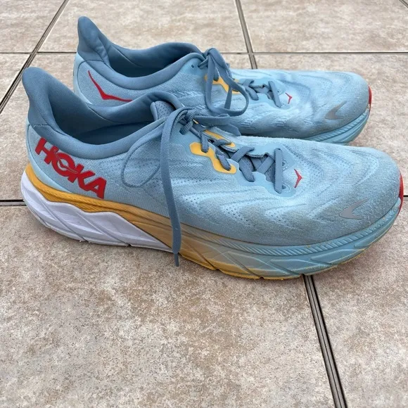 HOKA Arahi 6 Road-Running Shoes - Men's