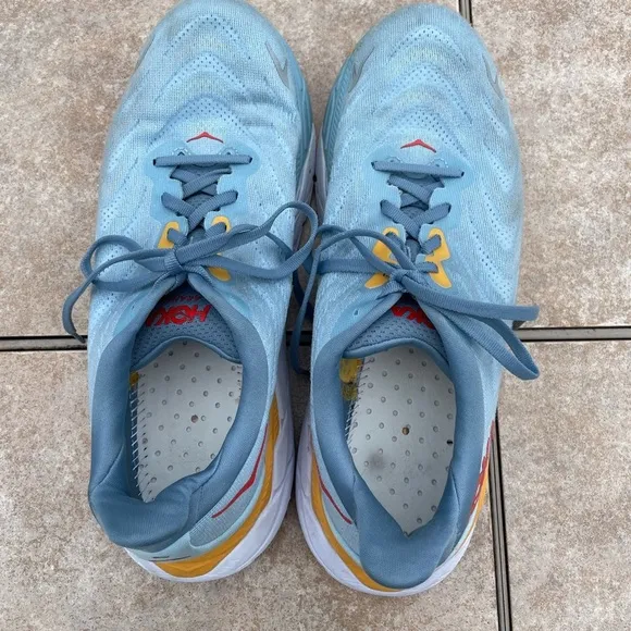 HOKA Arahi 6 Road-Running Shoes - Men's