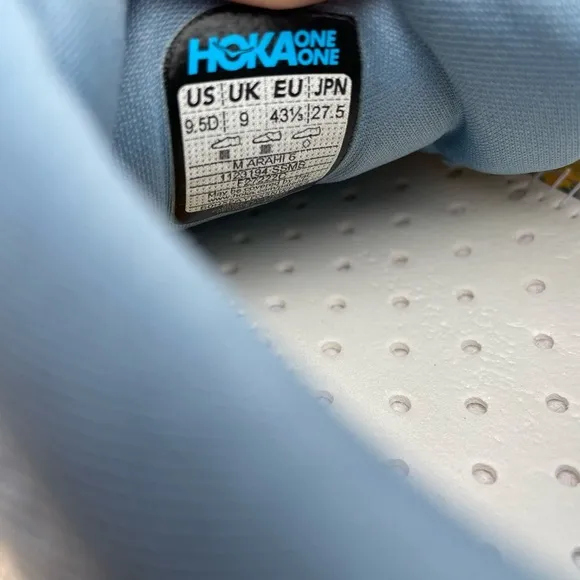 HOKA Arahi 6 Road-Running Shoes - Men's