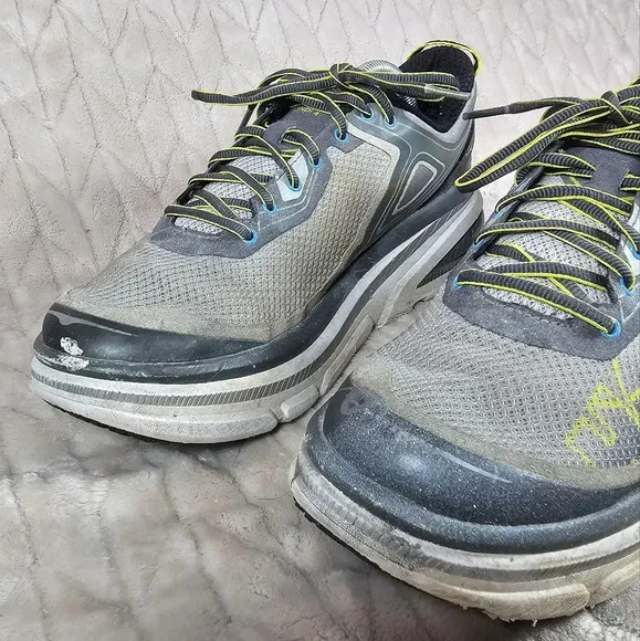 Hoka Bondi 4 Sneakers Mens 10 Athletic Road Running Shoes Minimalist Outdoor