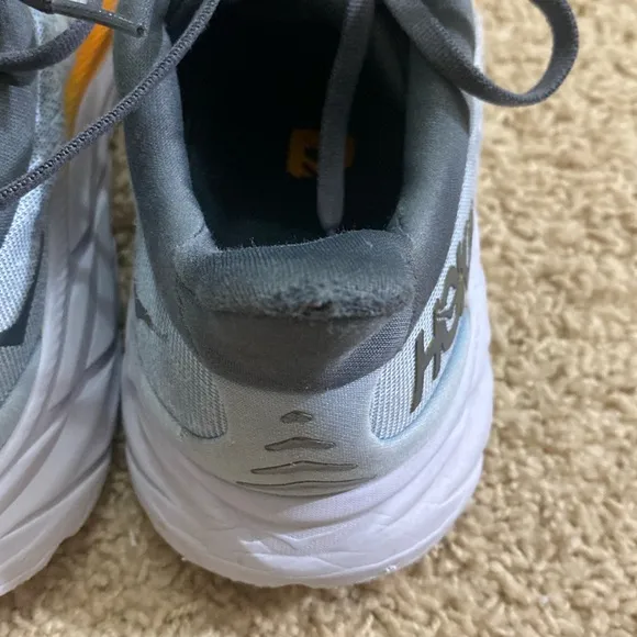 Hoka Clifton 8 athletic shoes sneakers gray orange size 8 preowned