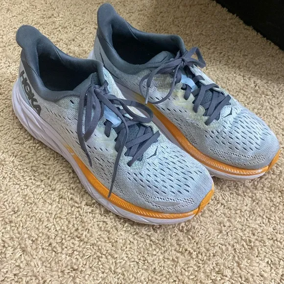 Hoka Clifton 8 athletic shoes sneakers gray orange size 8 preowned
