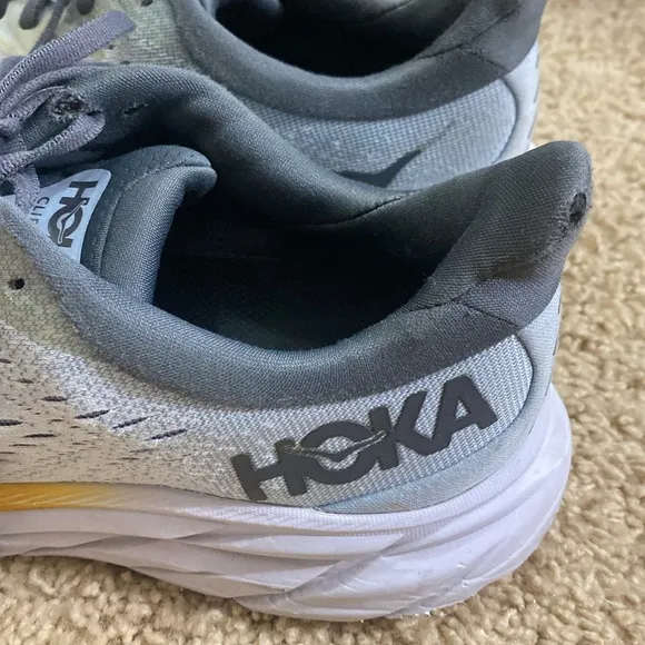 Hoka Clifton 8 athletic shoes sneakers gray orange size 8 preowned