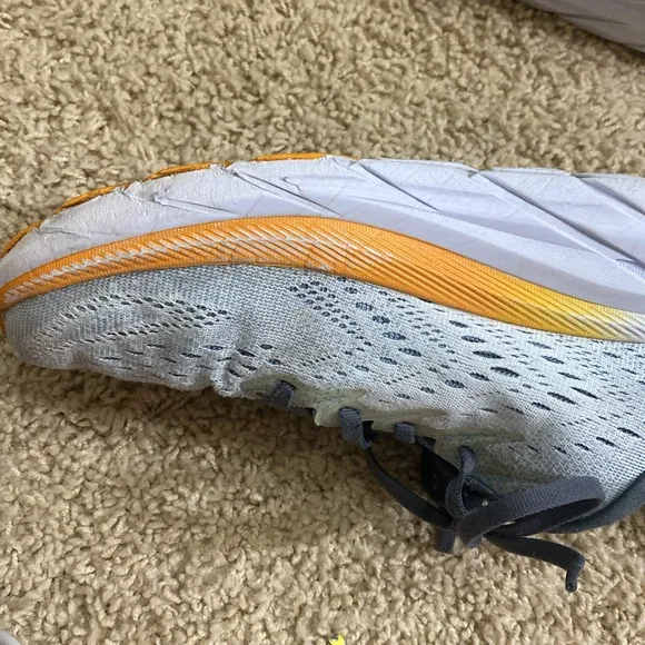Hoka Clifton 8 athletic shoes sneakers gray orange size 8 preowned