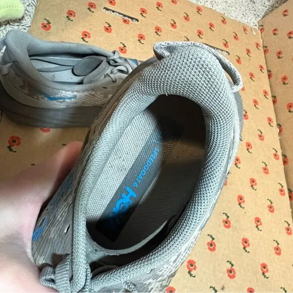 ✨ Hoka Gray Speedgoat 6 Shoes Size Men’s 5